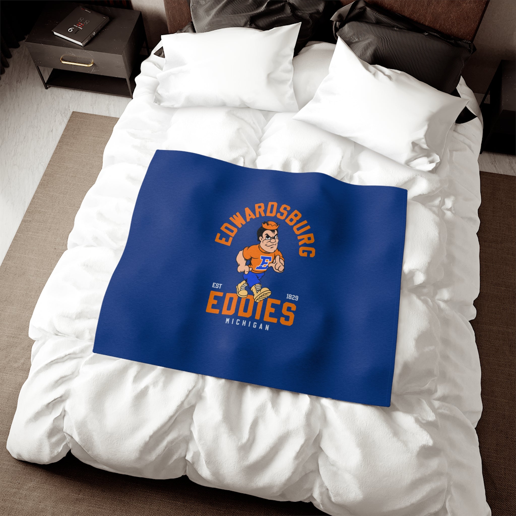 Eddies Sweatshirt Blanket | Edwardsburg